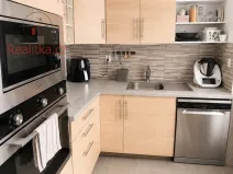 Pronájem bytu 3+1, Neratovice, Čtvercová, 76 m2