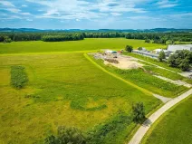 Prodej komerčního pozemku, Omlenice, 2175 m2