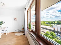 Prodej bytu 1+kk, Praha - Holešovice, V háji, 31 m2