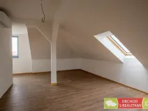 Pronájem kanceláře, Říčany, 17. listopadu, 61 m2