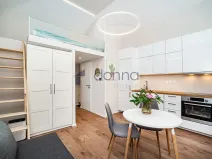 Pronájem bytu 1+kk, Praha, Přibyslavská, 26 m2