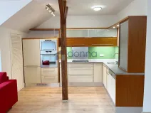 Pronájem bytu 4+kk, Praha, Pod Kavalírkou, 100 m2