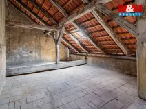 Prodej atypického bytu, Praha, Husitská, 126 m2