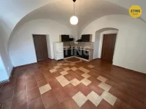 Pronájem bytu 2+kk, Sezemice, Tyršovo náměstí, 43 m2
