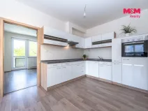 Prodej bytu 3+kk, Břežany II, 81 m2