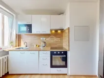 Prodej bytu 3+1, Ústí nad Labem - Krásné Březno, Dr. Horákové, 71 m2
