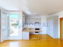 Pronájem bytu 3+kk, Praha - Strašnice, Janýrova, 84 m2