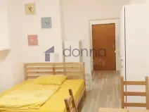 Pronájem bytu 1+kk, Praha, Sokolovská, 30 m2