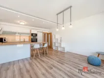 Pronájem bytu 2+kk, Praha - Holešovice, Na Maninách, 60 m2