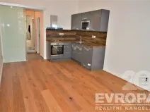 Pronájem bytu 1+kk, Praha, Peckova, 32 m2