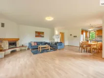 Prodej rodinného domu, Kamenice - Struhařov, Slunečná, 200 m2