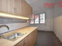 Pronájem bytu 2+1, Jirkov, Studentská, 57 m2