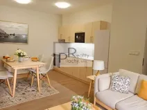 Prodej bytu 2+kk, Hevlín, 69 m2