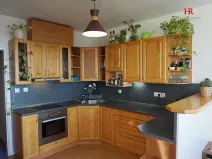 Pronájem bytu 1+kk, Praha - Troja, Hnězdenská, 39 m2