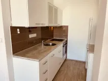 Pronájem bytu 2+kk, Praha - Kamýk, Pšenčíkova, 43 m2