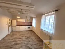 Pronájem bytu 2+kk, Tábor, Převrátilská, 46 m2