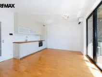 Pronájem bytu 1+kk, Praha, Smrčkova, 32 m2