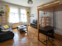 Pronájem bytu 2+kk, Praha - Karlín, Thámova, 43 m2