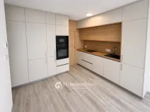 Pronájem bytu 2+kk, Znojmo, Jarošova, 44 m2