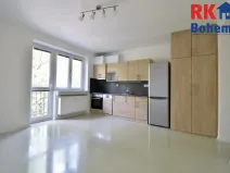 Pronájem bytu 1+kk, Praha - Vršovice, Jakutská, 28 m2