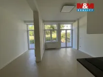 Pronájem bytu 2+kk, Kopřivnice, Komenského, 70 m2