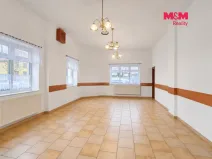 Pronájem obchodního prostoru, Plzeň - Lobzy, Petřínská, 88 m2