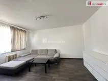 Prodej bytu 3+1, Valtice, nám. Svobody, 72 m2