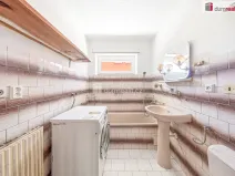 Prodej rodinného domu, Karlovice, 220 m2