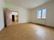 Pronájem bytu 2+1, Sokolov, Křížová, 47 m2