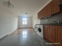 Pronájem bytu 1+kk, Praha - Vysočany, Freyova, 19 m2