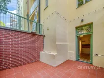 Pronájem bytu 2+kk, Praha - Nusle, Sezimova, 50 m2