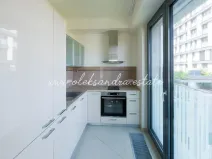 Pronájem bytu 2+kk, Praha - Žižkov, Olšanská, 61 m2
