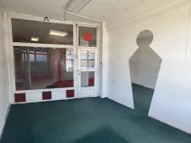 Pronájem obchodního prostoru, Zlín, třída Tomáše Bati, 14 m2
