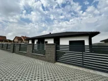 Pronájem rodinného domu, Kozomín, 140 m2
