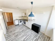 Pronájem bytu 2+kk, Karlík, K Třešňovce, 34 m2