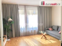 Pronájem bytu 1+kk, Praha - Smíchov, Grafická, 31 m2
