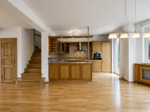 Prodej rodinného domu, Praha - Pitkovice, Klouzková, 181 m2