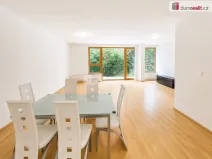 Pronájem bytu 2+kk, Praha - Žižkov, Jeseniova, 84 m2
