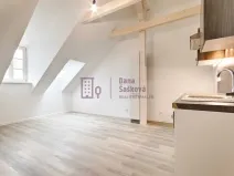 Pronájem bytu 2+kk, Jindřichův Hradec - Jindřichův Hradec I, nám. Míru, 49 m2