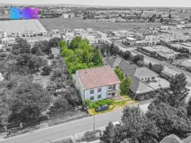Prodej podílu 1/2 rodinného domu, Olomouc - Slavonín, Arbesova, 242 m2