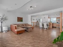 Prodej rodinného domu, Šanov, Komenského, 200 m2