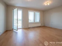 Prodej bytu 1+kk, Praha - Hloubětín, Nademlejnská, 38 m2