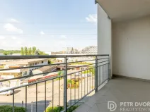Prodej bytu 1+kk, Praha - Hloubětín, Nademlejnská, 38 m2