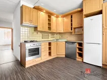 Prodej bytu 3+1, Sokolov, Spartakiádní, 81 m2