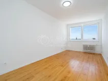 Prodej bytu 1+1, Praha - Hloubětín, Šestajovická, 30 m2