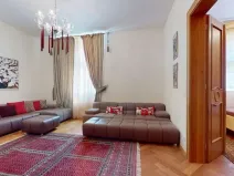 Prodej bytu 2+1, Karlovy Vary, Zámecký vrch, 64 m2