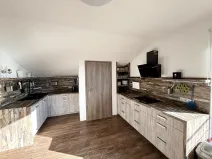 Pronájem bytu 3+1, Kostomlaty pod Milešovkou, Husova, 130 m2