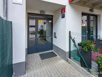Pronájem bytu 1+kk, Praha - Hostavice, U Hostavického potoka, 32 m2