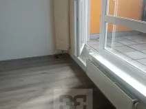 Pronájem bytu 1+kk, Praha - Vysočany, Pod Harfou, 36 m2