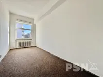 Pronájem kanceláře, Brno - Židenice, Juliánovské náměstí, 142 m2